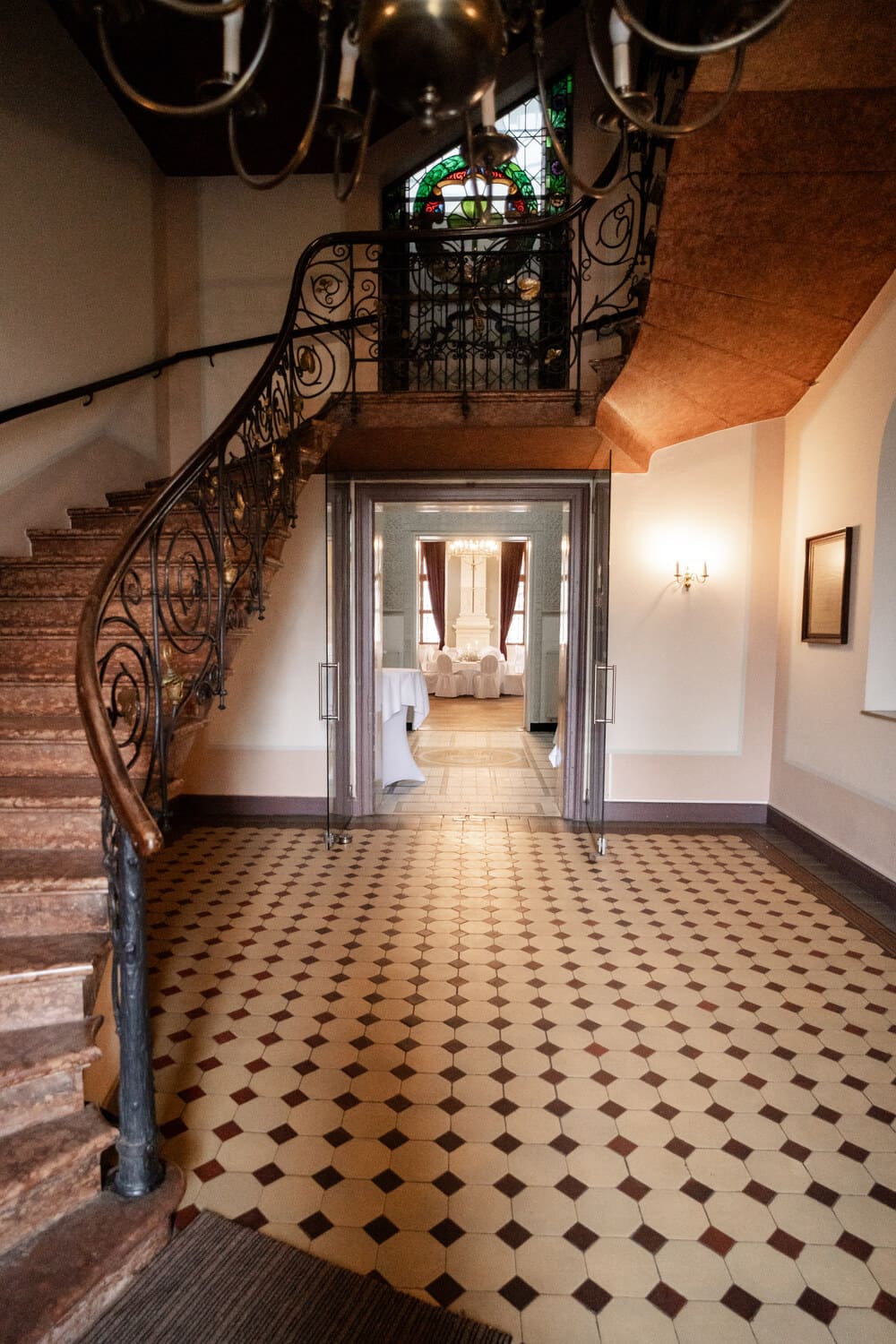 Logensaal Eingangsbereich-by-Isabel Michos Fotografie