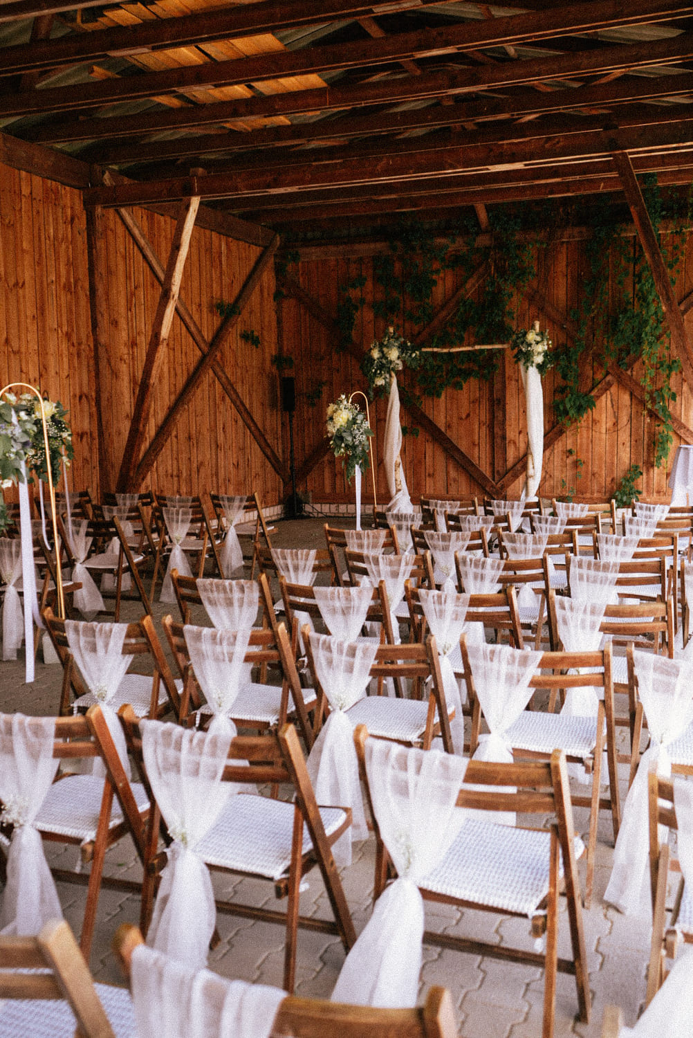 Trauung Scheune Gut Wolfgangshof by Sophia Volland