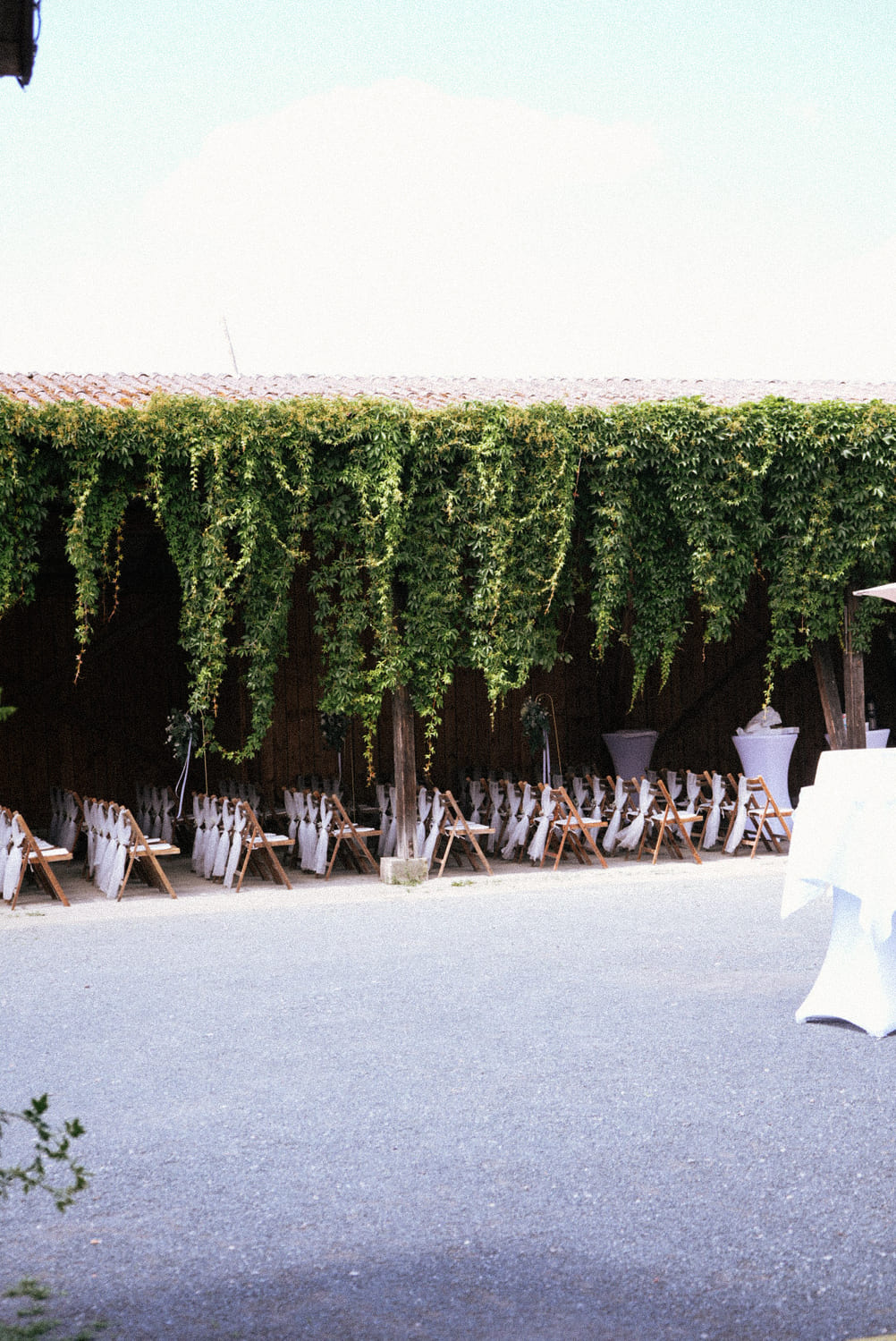 romantische Trauung Gut Wolfgangshof c Sophia Volland