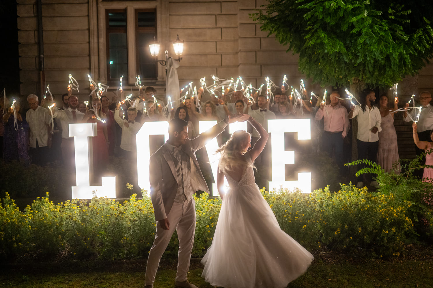 Traumhochzeit Love Schuler brideandgroom